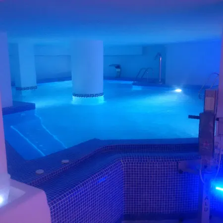 Bq (adults Only) 4*
