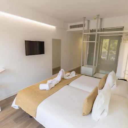 Bq (adults Only) Cala Ratjada (Mallorca)