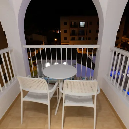 Bq (adults Only) 4*