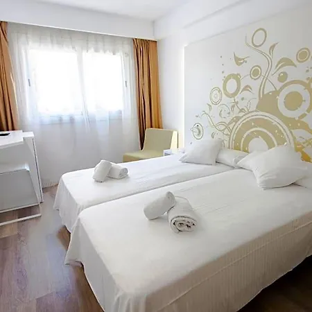 Bq (adults Only) 4*