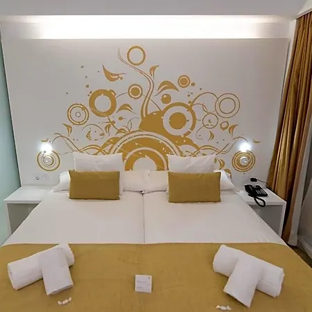 Bq (adults Only) 4*