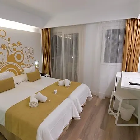 Bq (adults Only) 4*