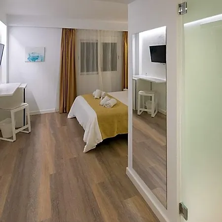 Bq (adults Only) 4*