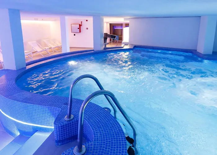 Bq (adults Only) Cala Ratjada (Mallorca)