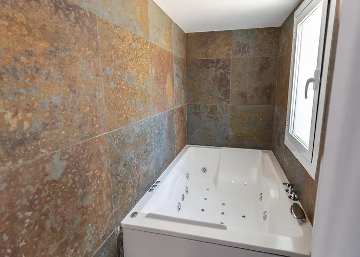 Szálloda Bq (adults Only)