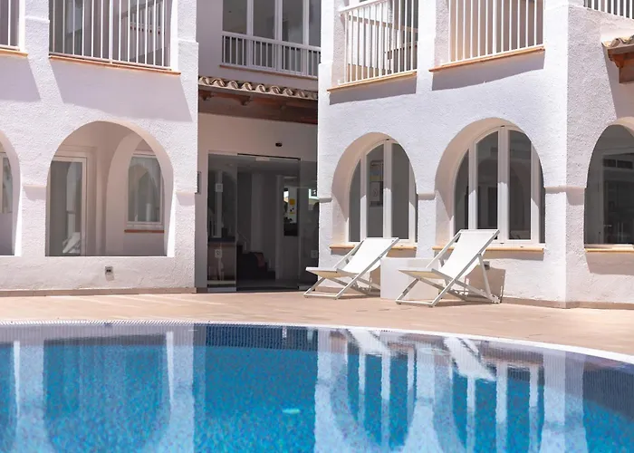 Bq (adults Only) Cala Ratjada (Mallorca)