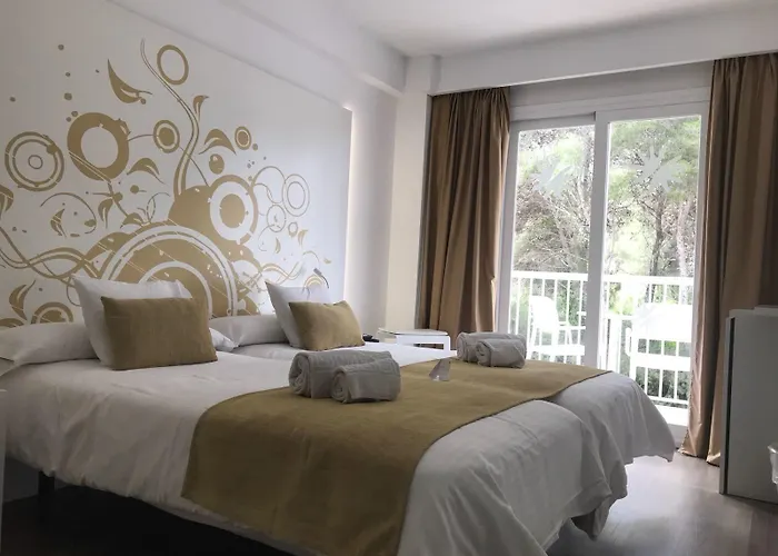 Bq (adults Only) Cala Ratjada (Mallorca)